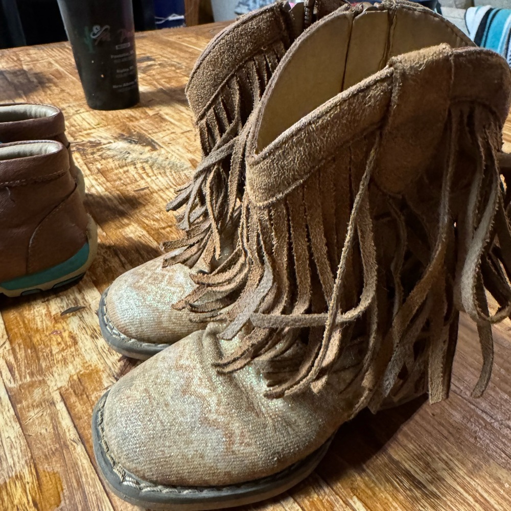 Fringed Brown Suede Boots